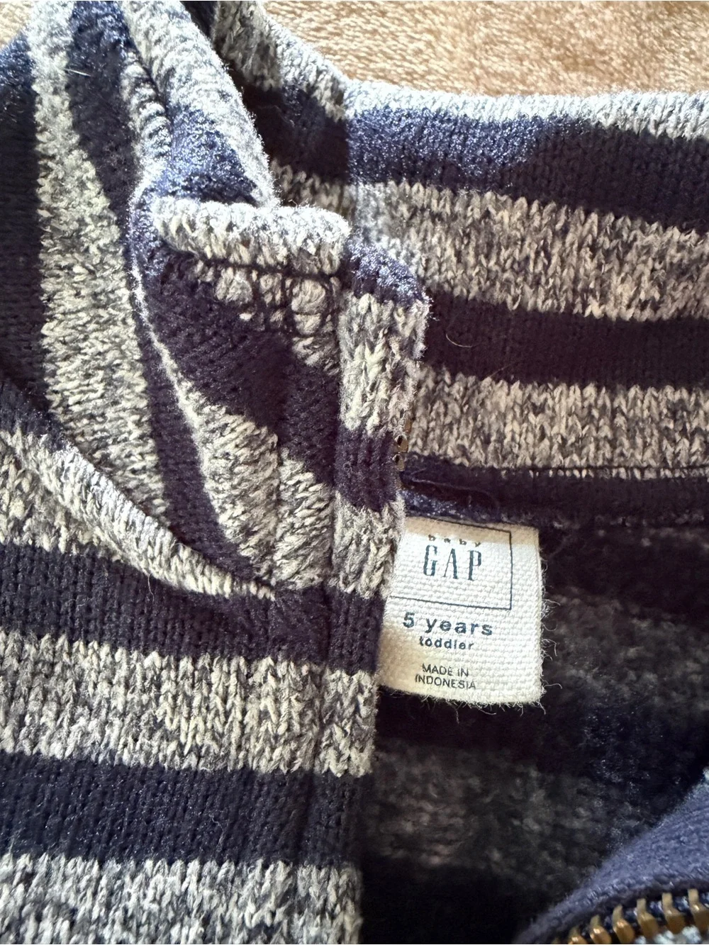 GAP boys half